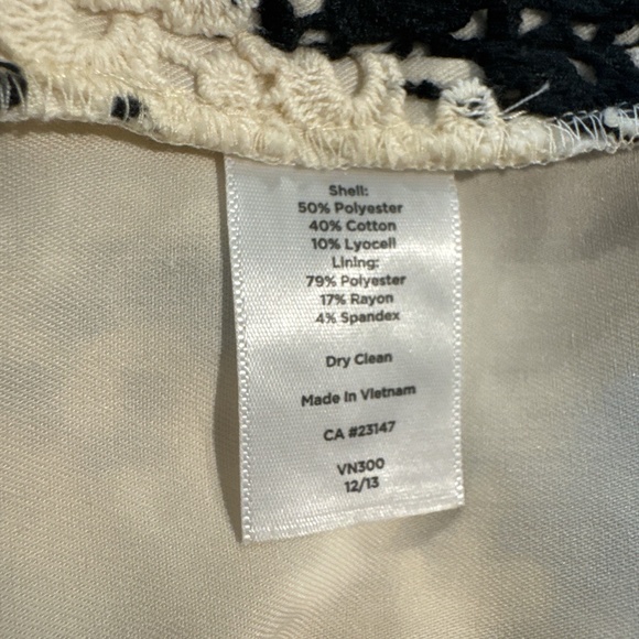 Talbots 8P Dress Crochet Black Ivory Chevron Stripe Sheath Work Cocktail EUC - Picture 8 of 8